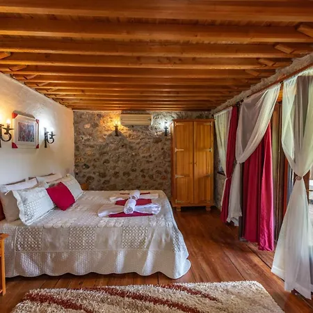 别墅 Villa With Pool Surrounded By Nature In Fethiye *